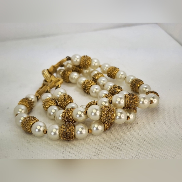Crown Trifari 1950s pearl bracelet - Picture 7 of 10